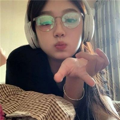 笼里的女人高清封面